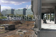 Частичный демонтаж здания медицинского центра 1
